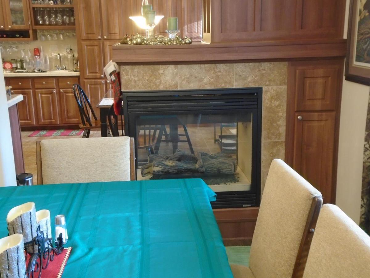 פורט טאונסנד Amber Lights Bed And Breakfast (Adults Only) מראה חיצוני תמונה